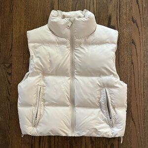 Zara Water and Wind Protection Cropped Quilted Vest